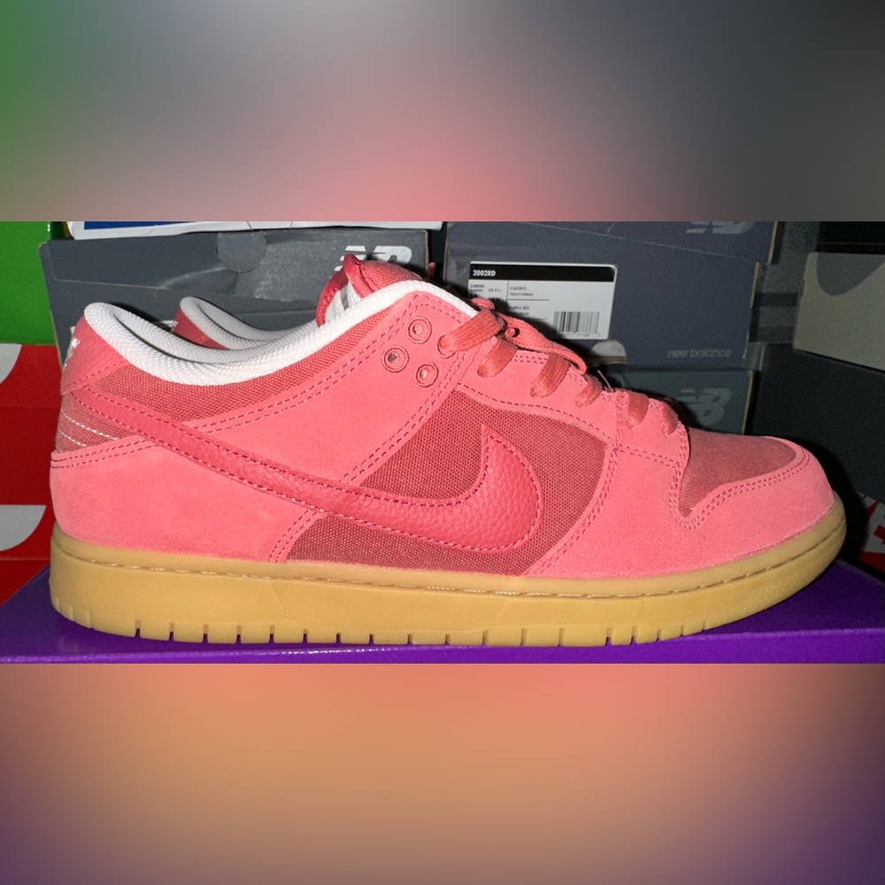 Nike SB dunk Adobe Men’s 10.5/ Women’s 12